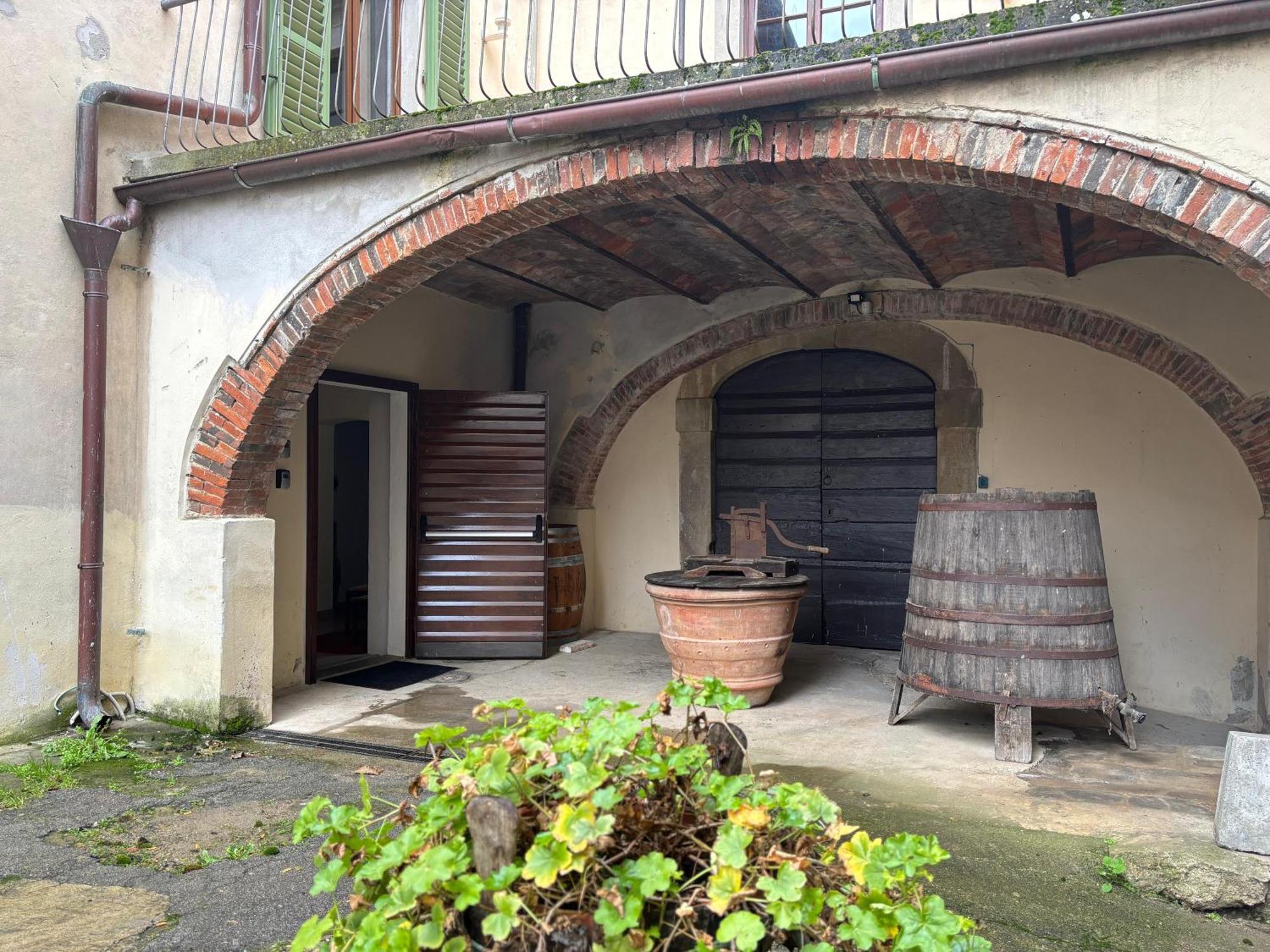Agriturismo Fattoria Di Loppiano Regina Mundi Vila Vivajo Exterior foto